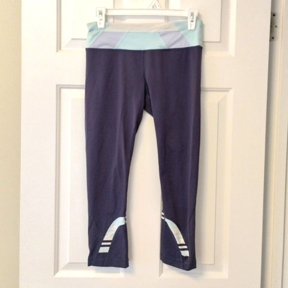 lululemon Run Inspire Crop leggings - Picture 3 of 10